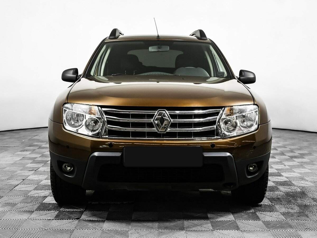 Renault Duster б/у, 2013, Механическая. Фото: #1