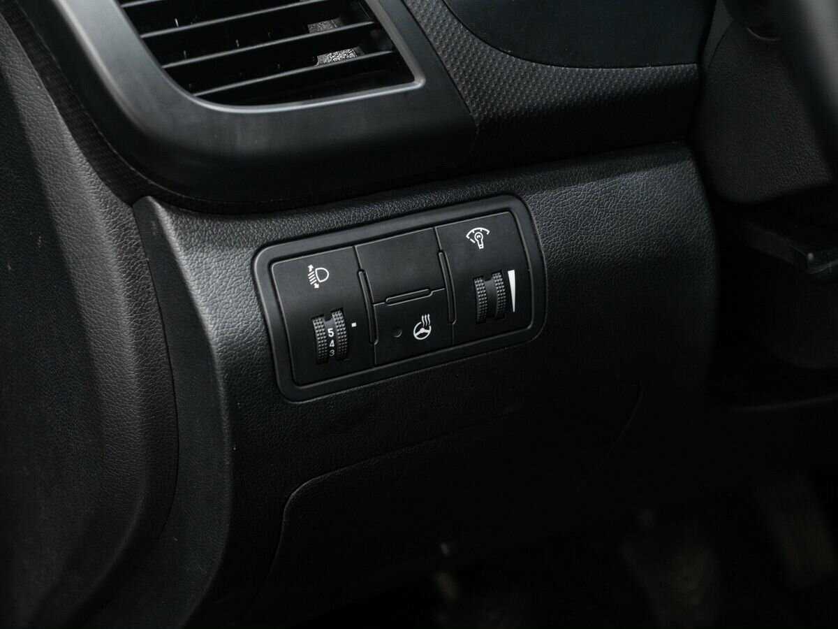 Hyundai Solaris б/у, 2016, Механическая. Фото: #16