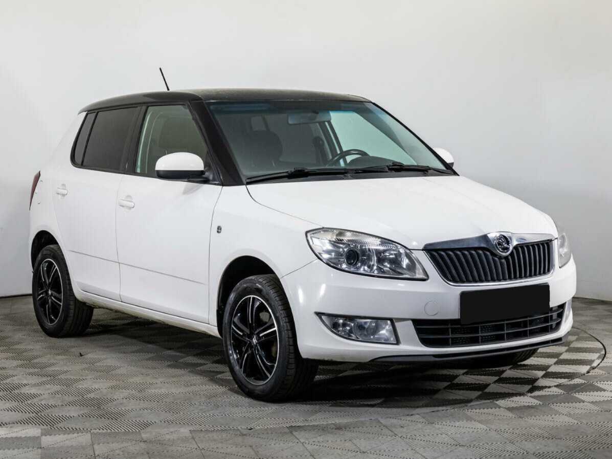 Skoda Fabia б/у, 2013, Механическая. Фото: #2