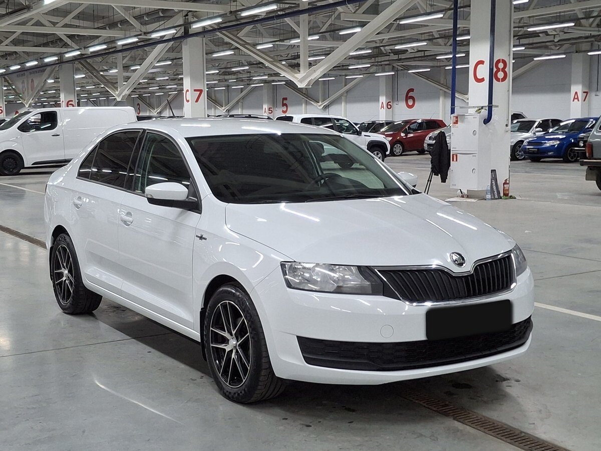Skoda Rapid б/у, 2019, Механическая. Фото: #2