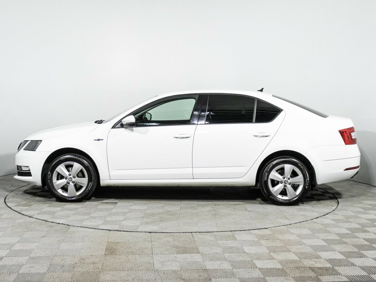 Skoda Octavia б/у, 2019, Автоматическая. Фото: #7