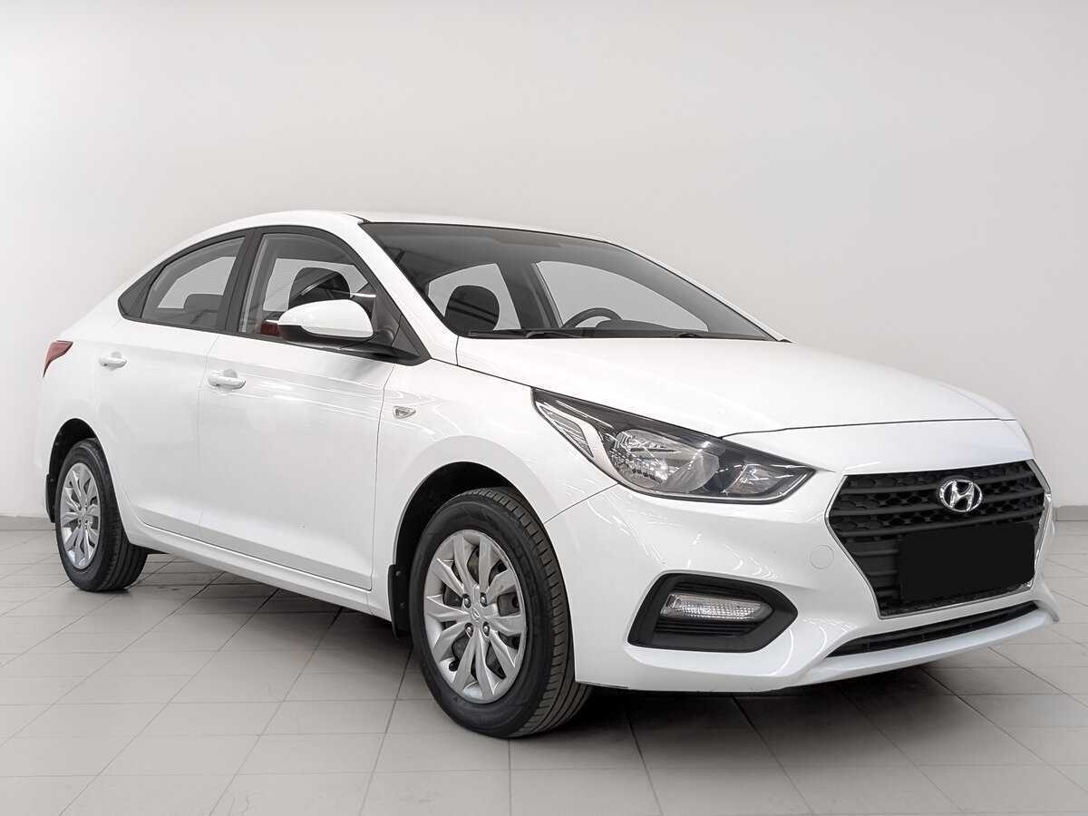 Hyundai Solaris б/у, 2017, Автоматическая. Фото: #2