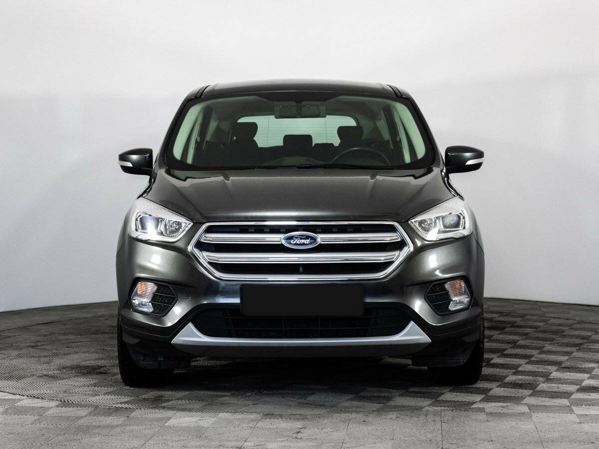 Ford Kuga б/у, 2017, Автоматическая. Фото: #1