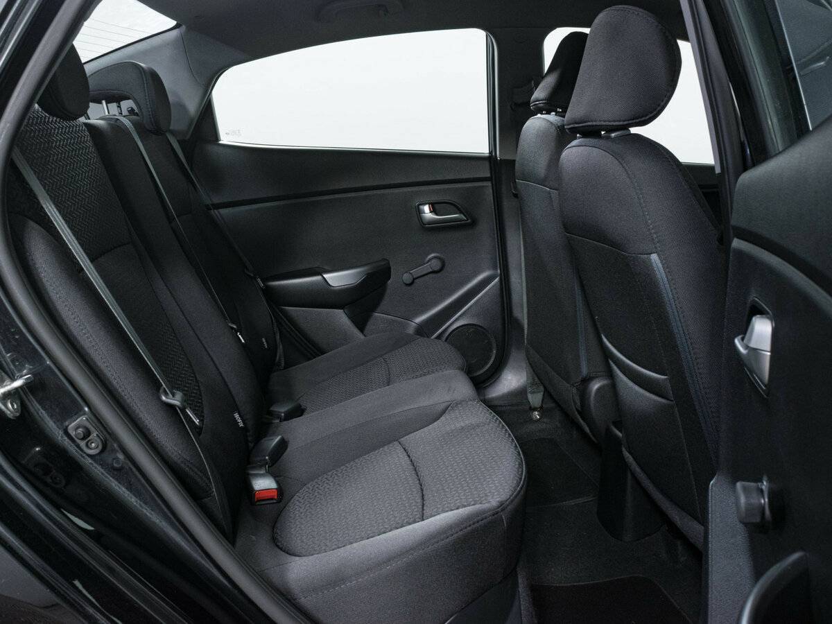 Kia Rio б/у, 2016, Автоматическая. Фото: #9