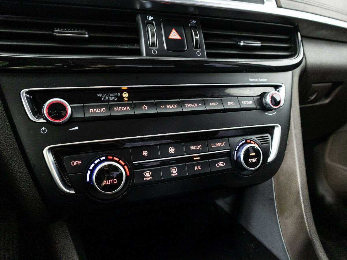 Kia Optima б/у, 2019, Автоматическая. Фото: #20