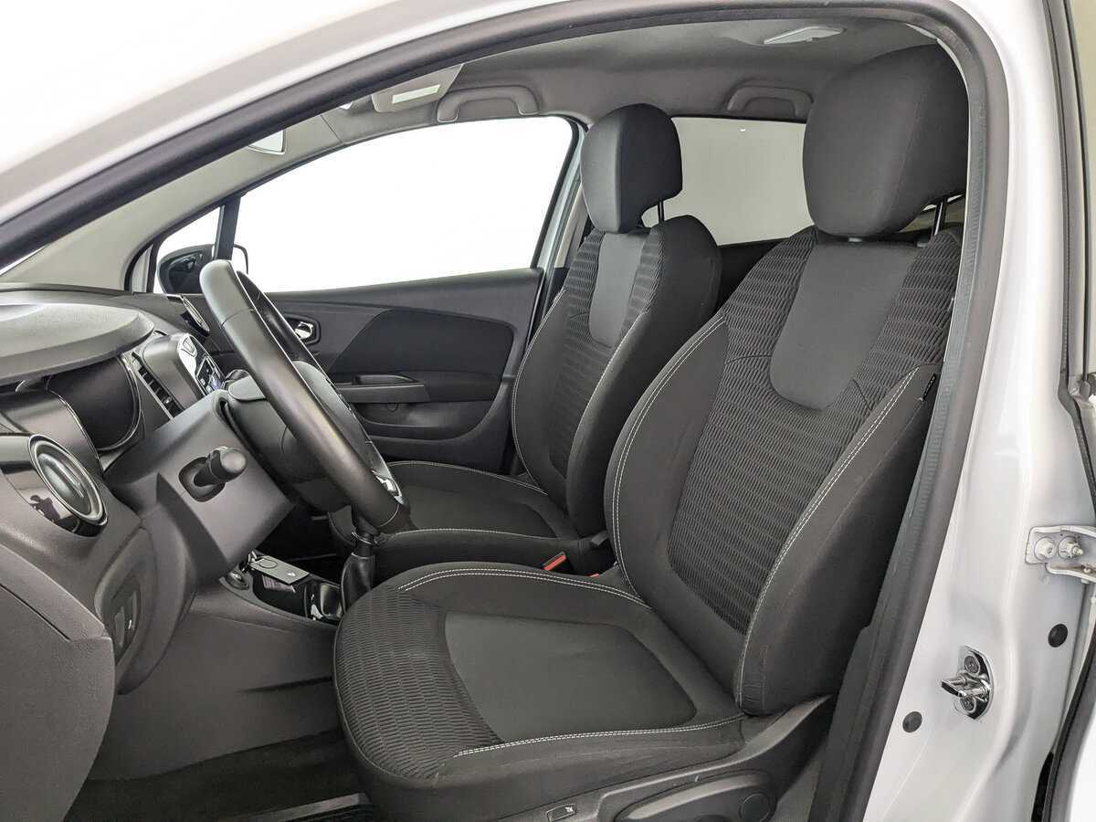 Renault Kaptur б/у, 2020, Механическая. Фото: #15