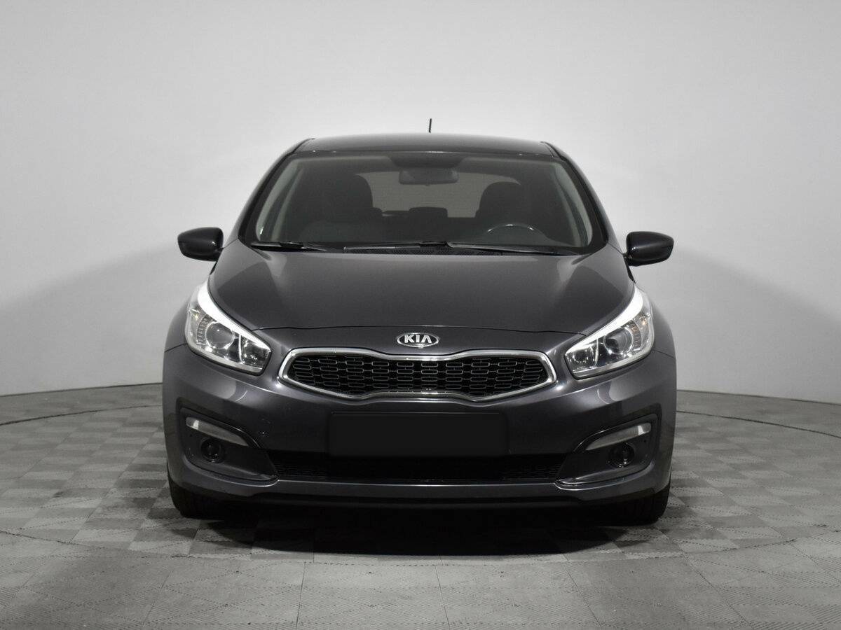 Kia Ceed б/у, 2016, Механическая. Фото: #1
