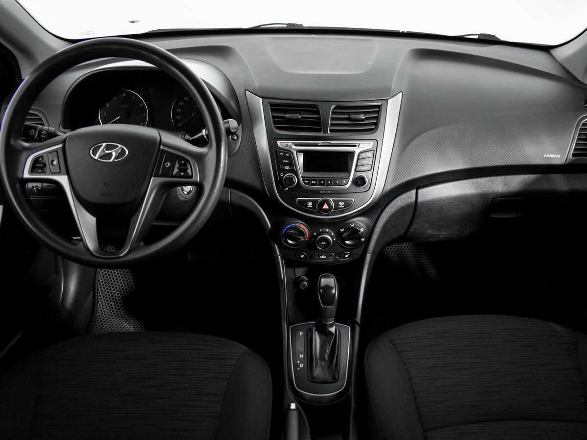 Hyundai Solaris б/у, 2015, Автоматическая. Фото: #11