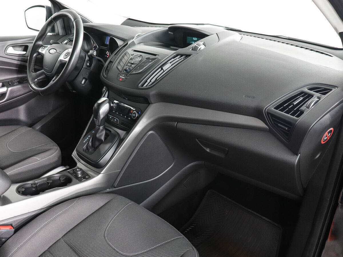 Ford Kuga б/у, 2015, Автоматическая. Фото: #9