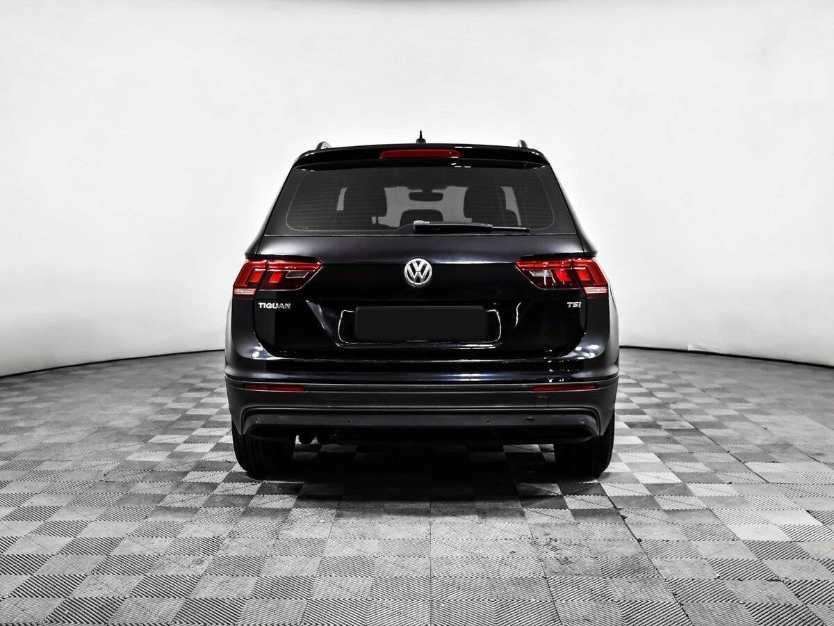 Volkswagen Tiguan б/у, 2017, Роботизированная. Фото: #4