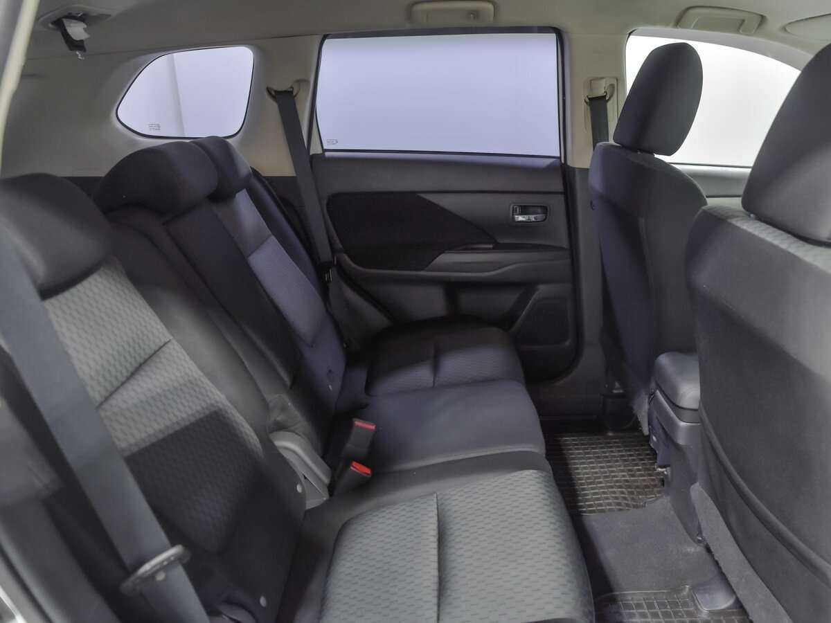 Mitsubishi Outlander б/у, 2013, Вариатор. Фото: #12