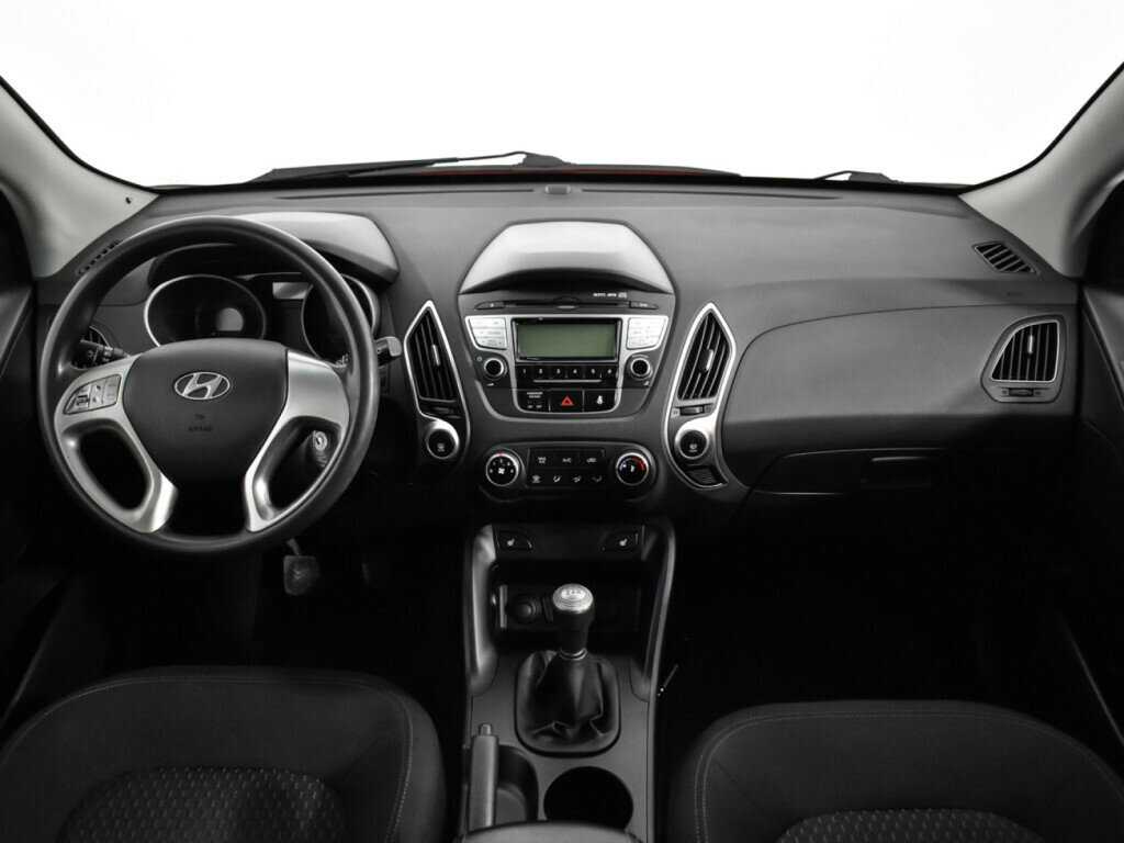 Hyundai ix35 б/у, 2012, Механическая. Фото: #11