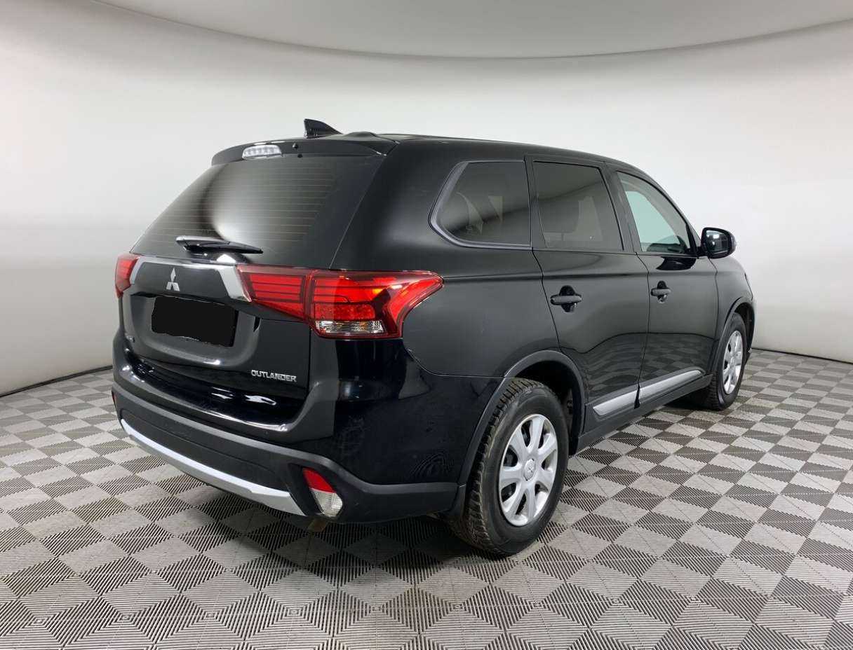 Mitsubishi Outlander б/у, 2018, Вариатор. Фото: #4