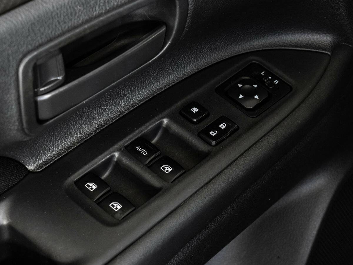 Mitsubishi Outlander б/у, 2018, Вариатор. Фото: #13