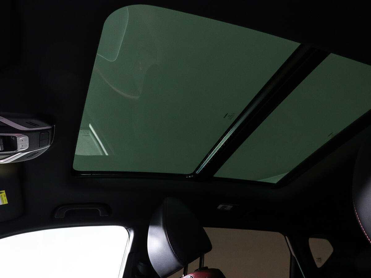 Geely Coolray б/у, 2021, Роботизированная. Фото: #16