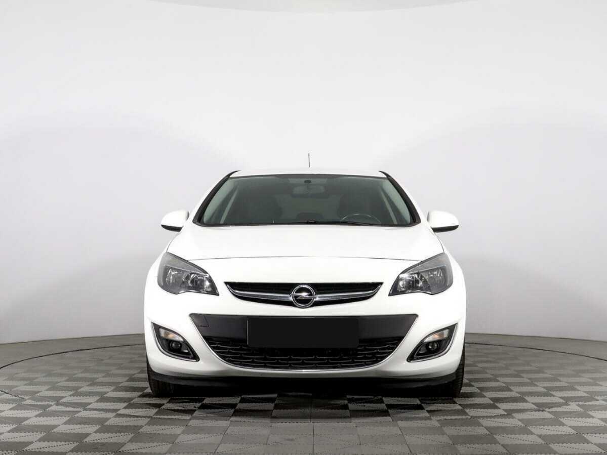 Opel Astra б/у, 2013, Автоматическая. Фото: #1
