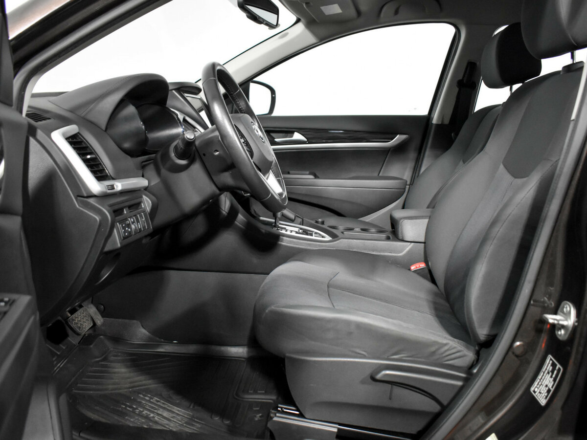 Dongfeng AX7 б/у, 2017, Автоматическая. Фото: #7