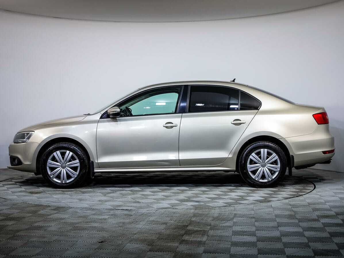 Volkswagen Jetta б/у, 2012, Механическая. Фото: #6