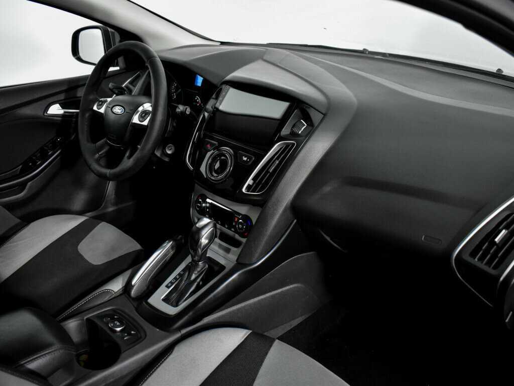 Ford Focus б/у, 2013, Роботизированная. Фото: #12