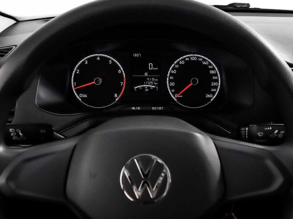 Volkswagen Polo б/у, 2021, Механическая. Фото: #12