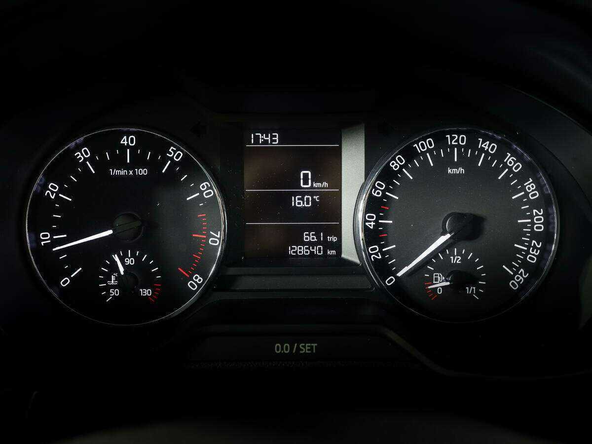 Skoda Octavia б/у, 2016, Механическая. Фото: #8