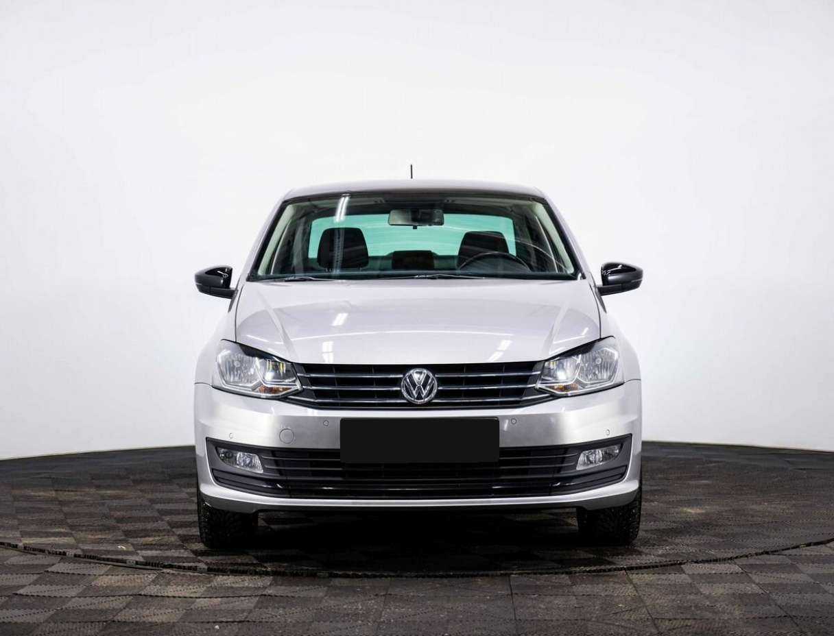 Volkswagen Polo б/у, 2018, Механическая. Фото: #1