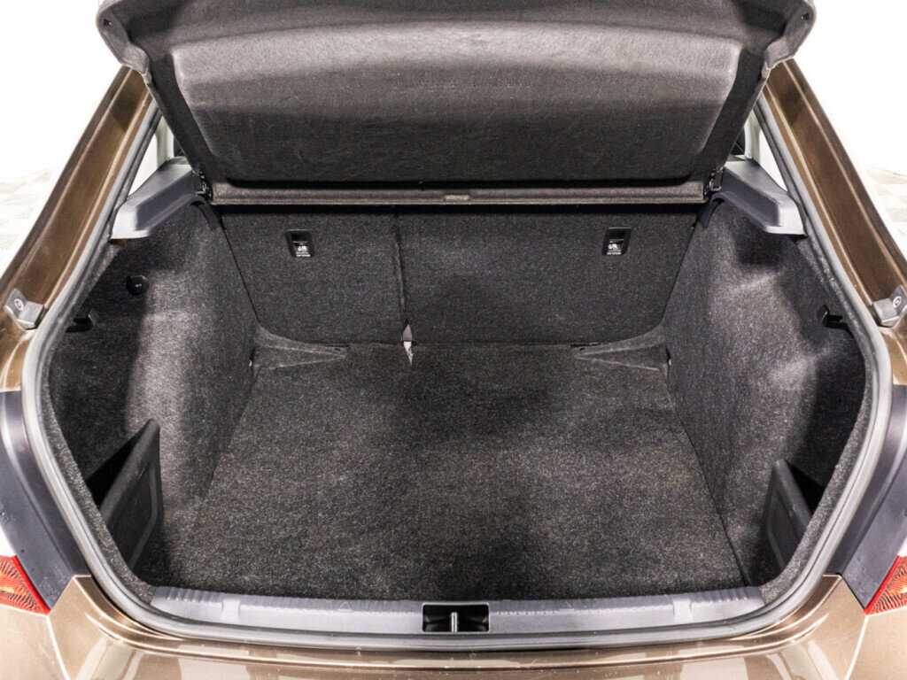 Skoda Rapid б/у, 2018, Роботизированная. Фото: #14