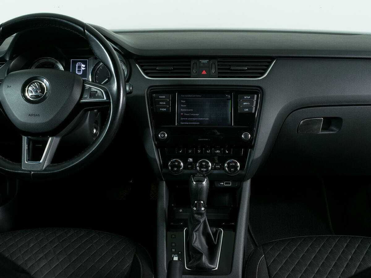 Skoda Octavia б/у, 2017, Роботизированная. Фото: #6