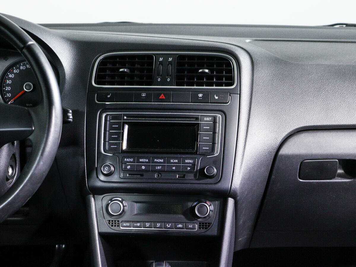 Volkswagen Polo б/у, 2014, Автоматическая. Фото: #12