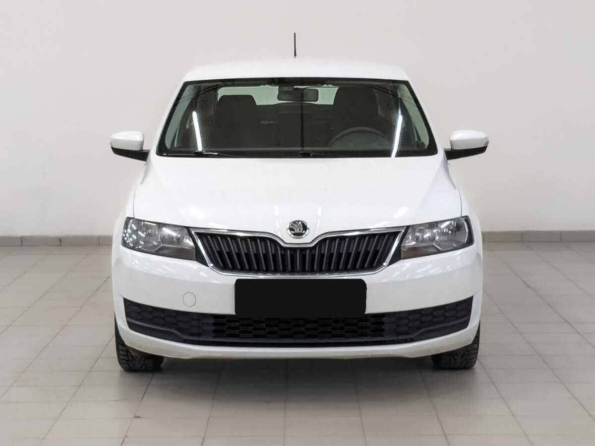 Skoda Rapid б/у, 2017, Механическая. Фото: #1