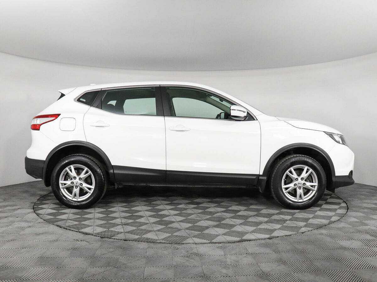 Nissan Qashqai б/у, 2017, Механическая. Фото: #3
