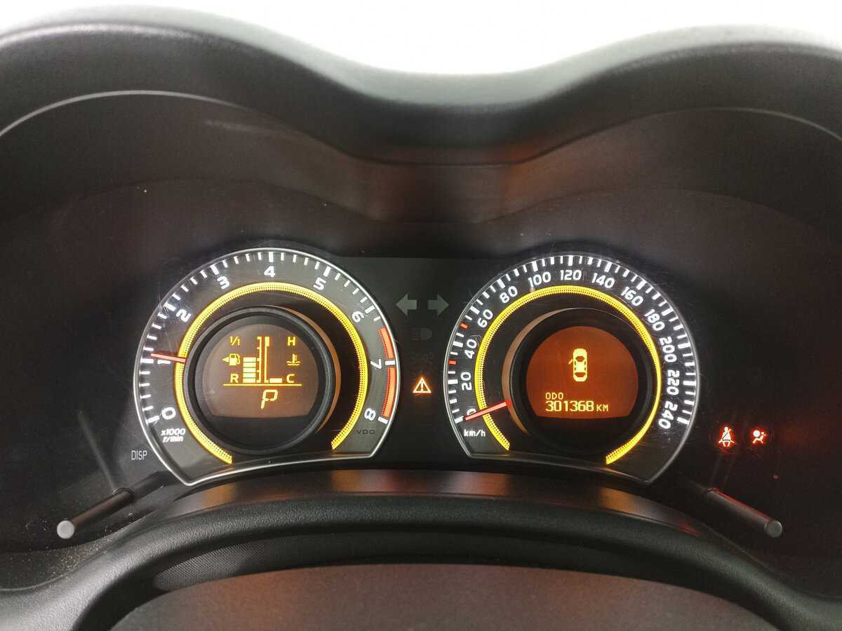 Toyota Corolla б/у, 2012, Автоматическая. Фото: #12