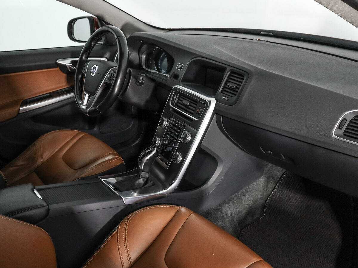 Volvo S60 б/у, 2014, Автоматическая. Фото: #10