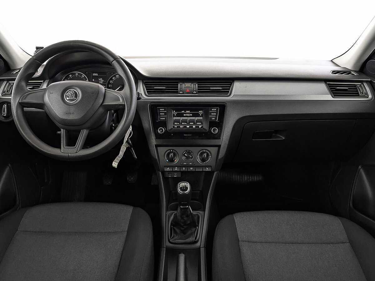 Skoda Rapid б/у, 2017, Механическая. Фото: #13