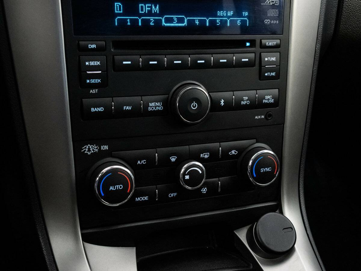 Chevrolet Captiva б/у, 2015, Автоматическая. Фото: #11