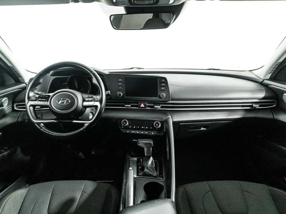 Hyundai Elantra б/у, 2021, Автоматическая. Фото: #12
