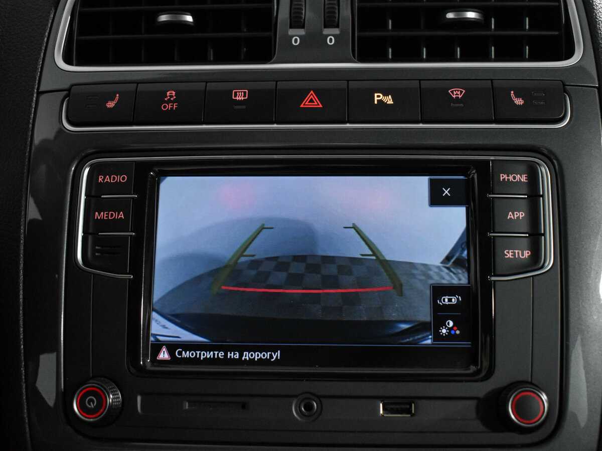 Volkswagen Polo б/у, 2019, Роботизированная. Фото: #16