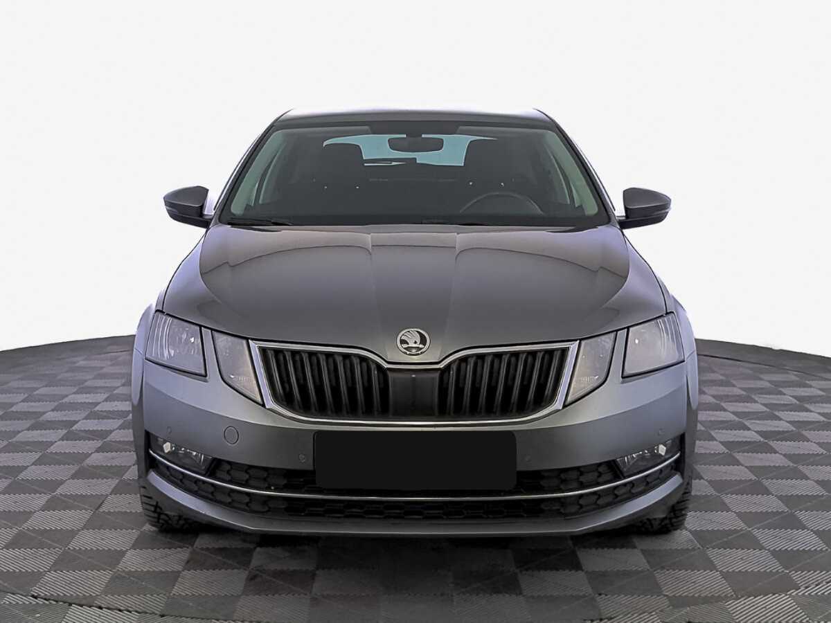 Skoda Octavia б/у, 2018, Роботизированная. Фото: #1