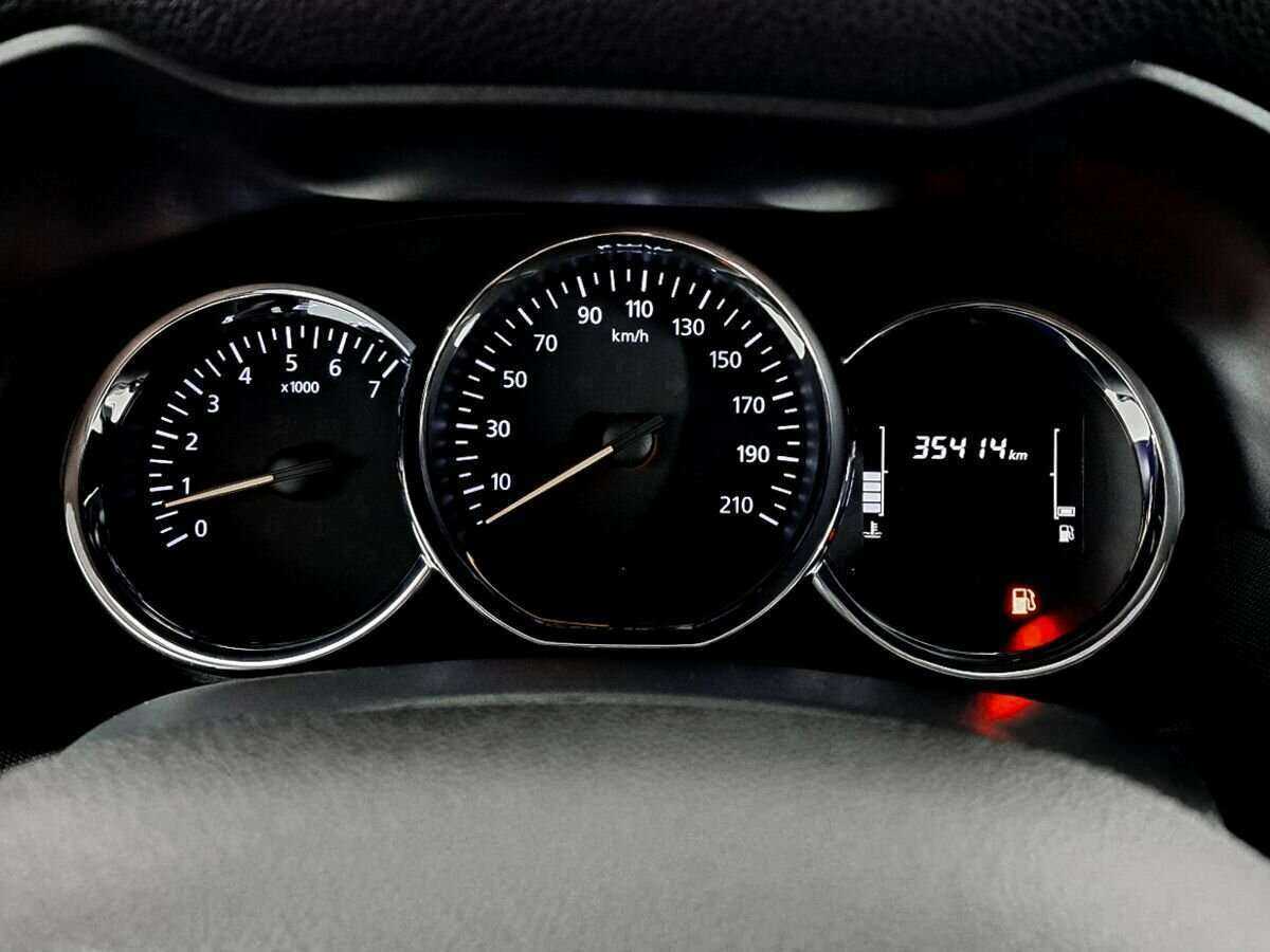 Renault Duster б/у, 2019, Механическая. Фото: #8