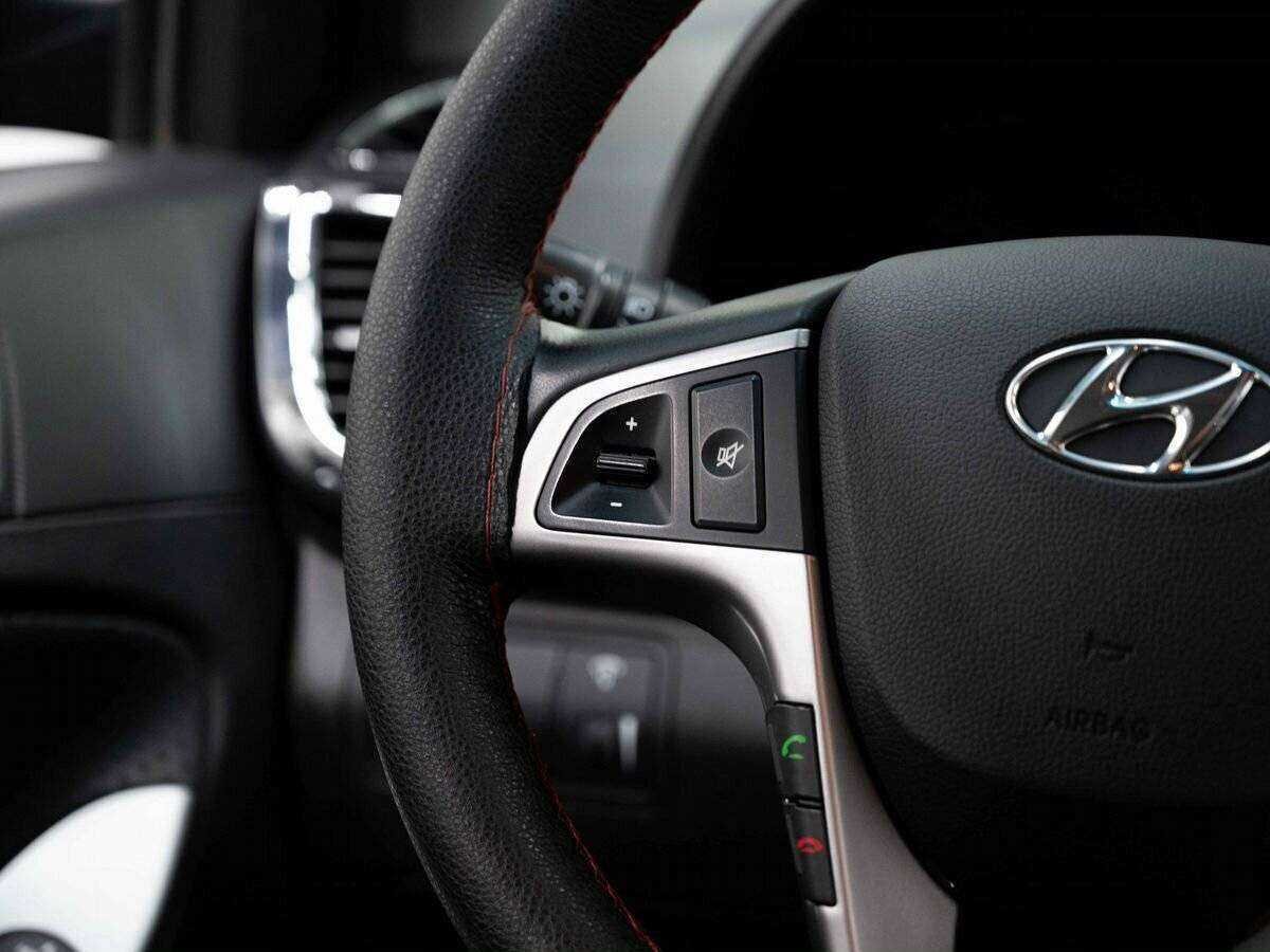 Hyundai Solaris б/у, 2016, Автоматическая. Фото: #13