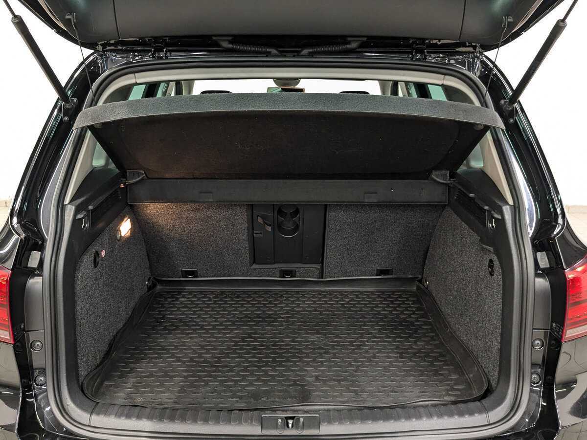 Volkswagen Tiguan б/у, 2015, Автоматическая. Фото: #9