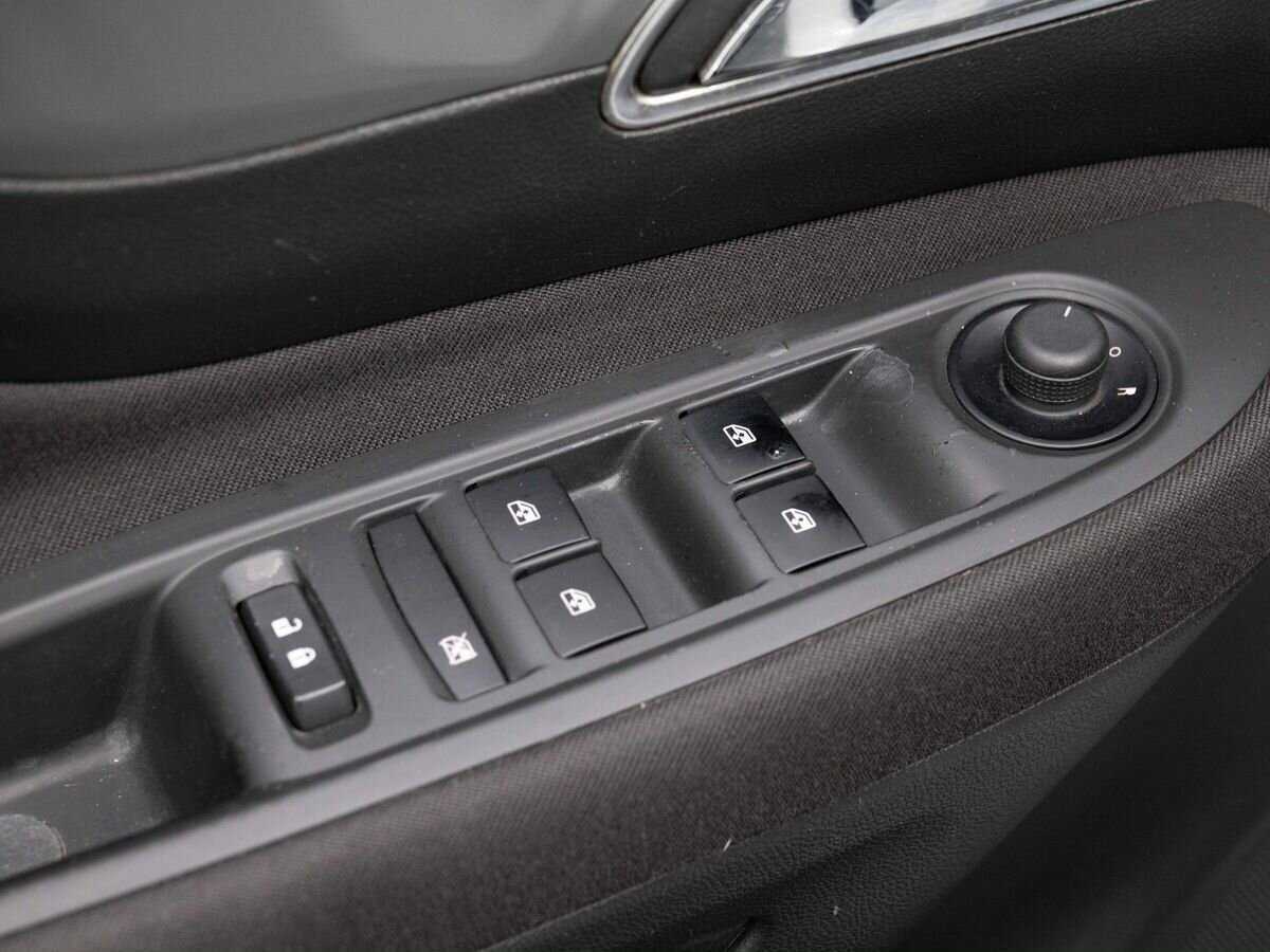 Opel Mokka б/у, 2013, Автоматическая. Фото: #16