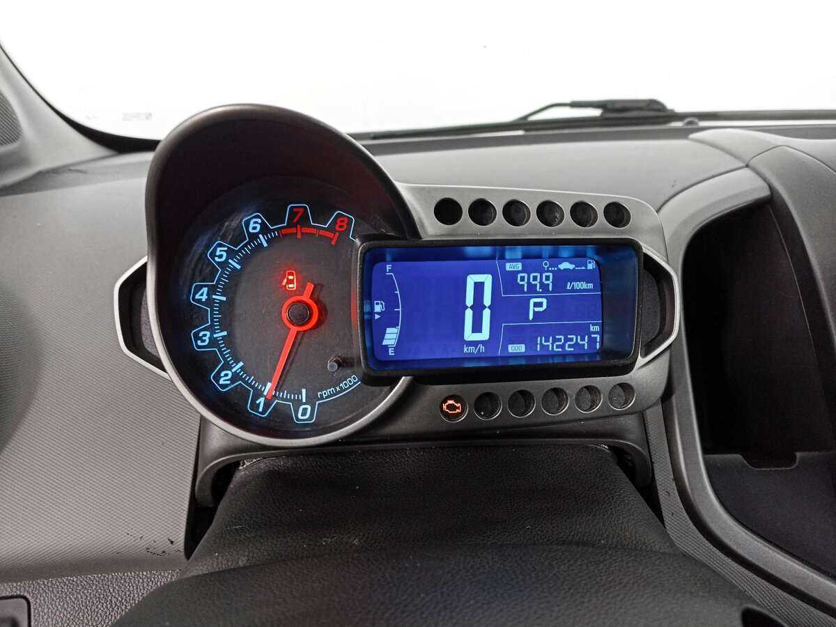 Chevrolet Aveo б/у, 2013, Автоматическая. Фото: #10