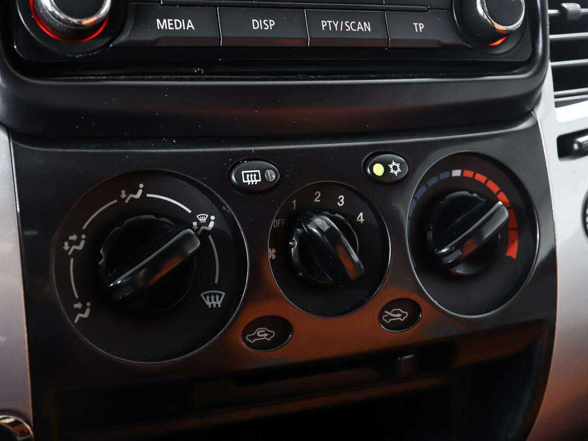 Mitsubishi Pajero Sport б/у, 2014, Механическая. Фото: #20