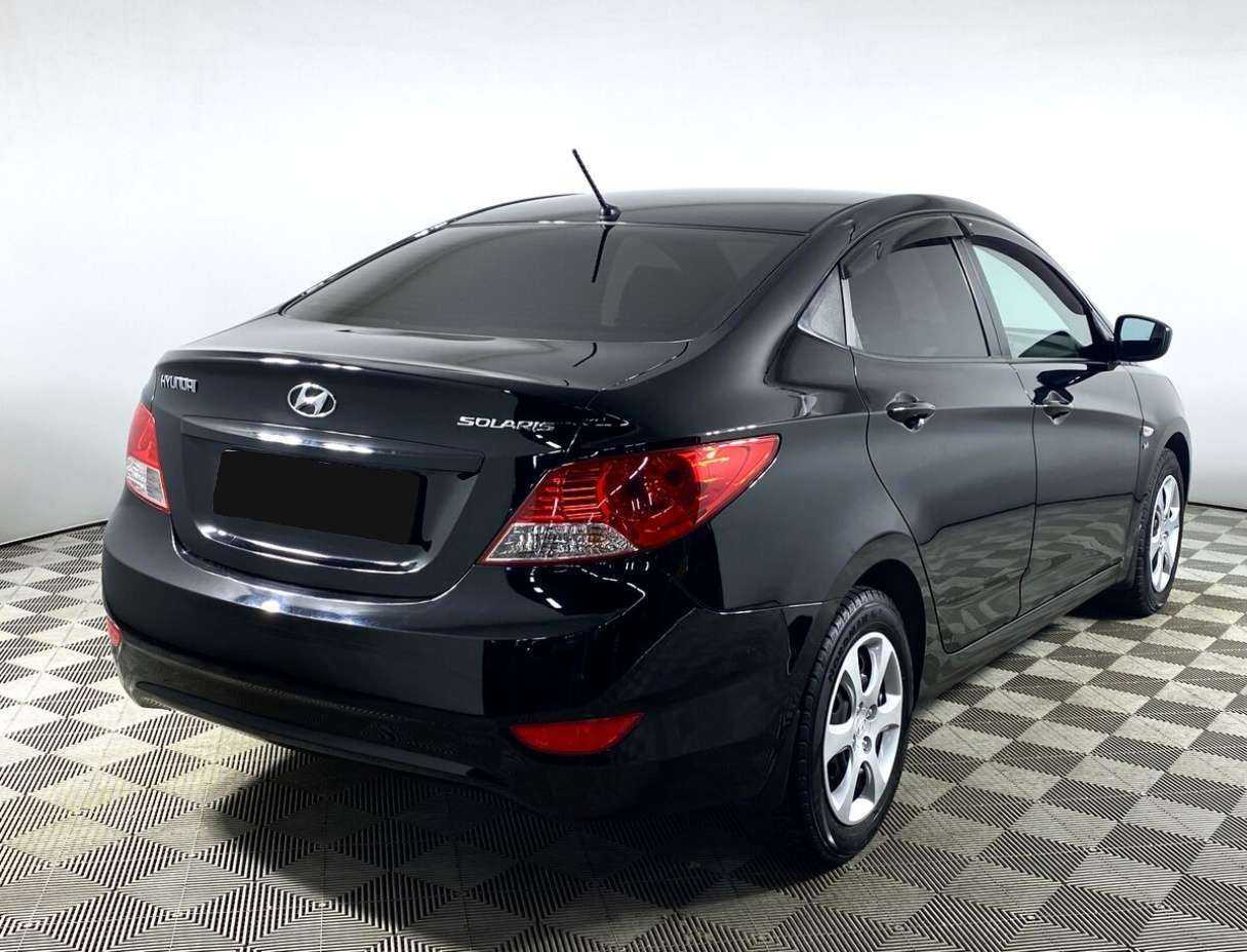 Hyundai Solaris б/у, 2013, Механическая. Фото: #4