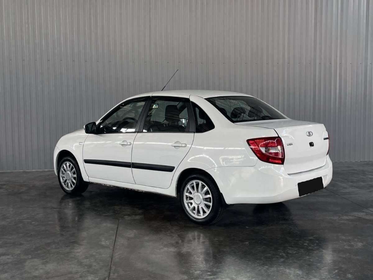 Lada (ВАЗ) Granta б/у, 2016, Механическая. Фото: #6