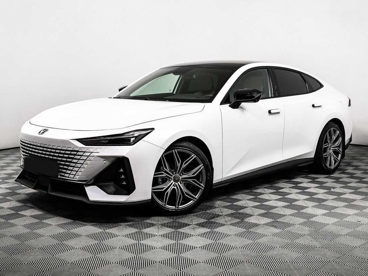 Changan UNI-V б/у, 2023, Роботизированная. Посмотреть фото