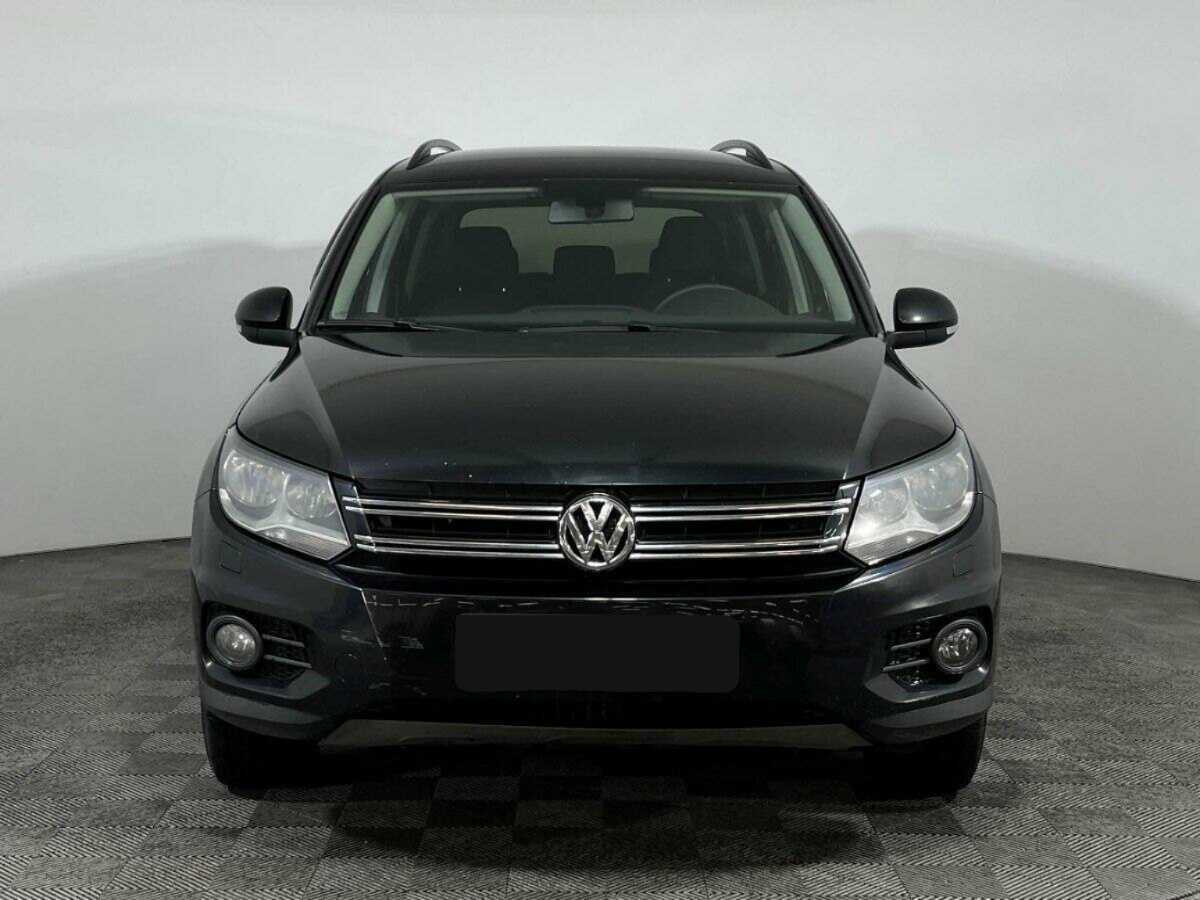 Volkswagen Tiguan б/у, 2014, Автоматическая. Фото: #1