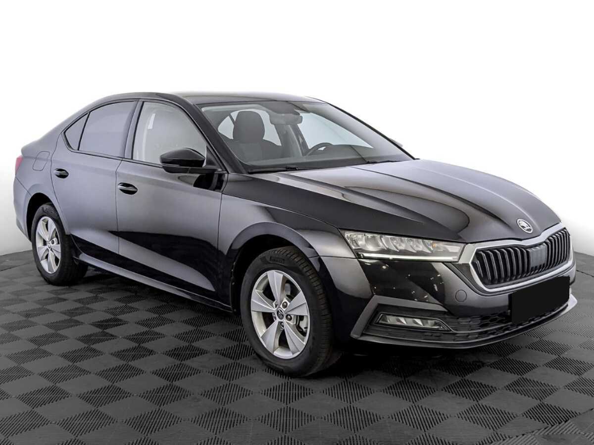 Skoda Octavia б/у, 2021, Механическая. Фото: #2