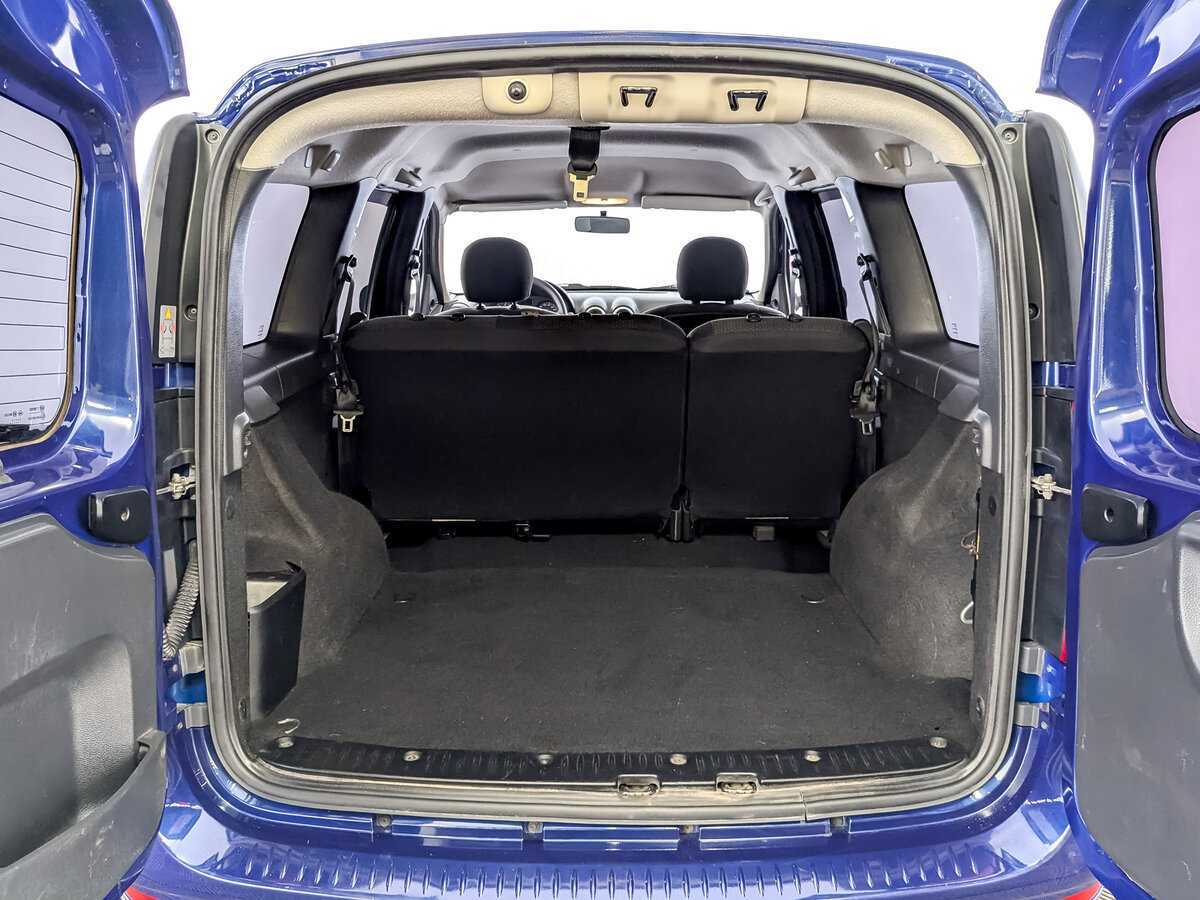 Lada (ВАЗ) Largus б/у, 2013, Механическая. Фото: #9